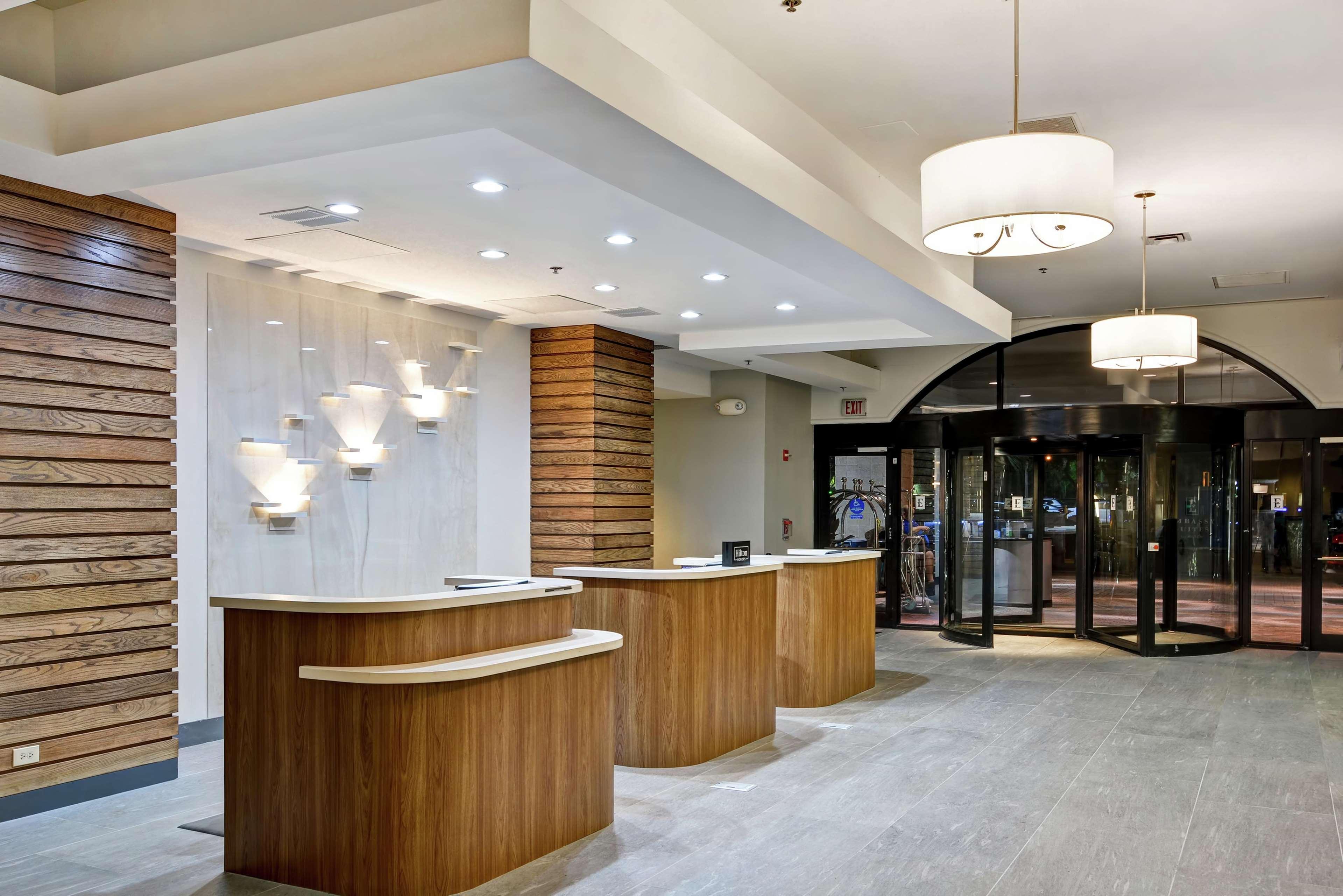 Embassy Suites By Hilton Orlando Downtown מראה חיצוני תמונה