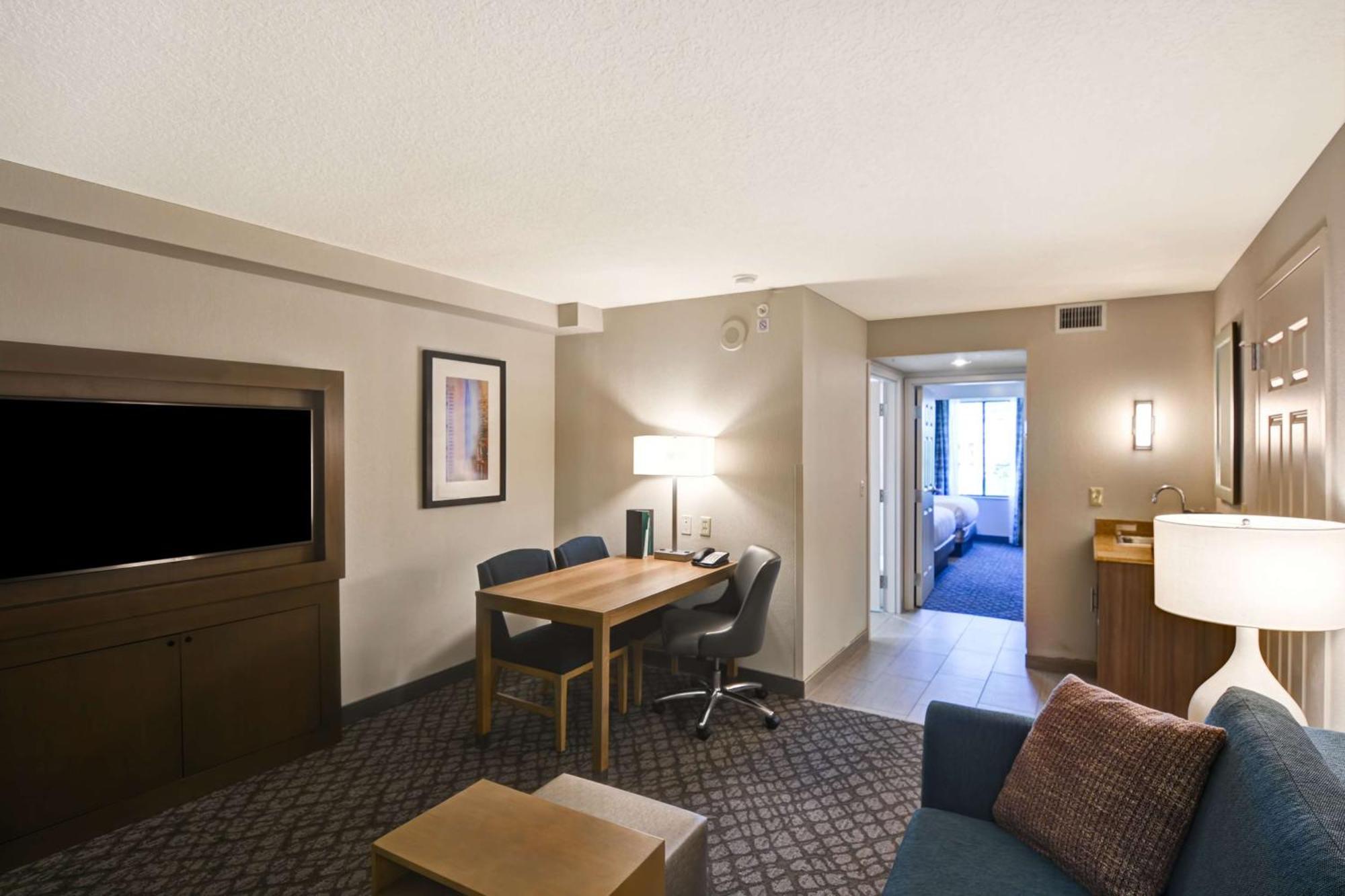 Embassy Suites By Hilton Orlando Downtown מראה חיצוני תמונה